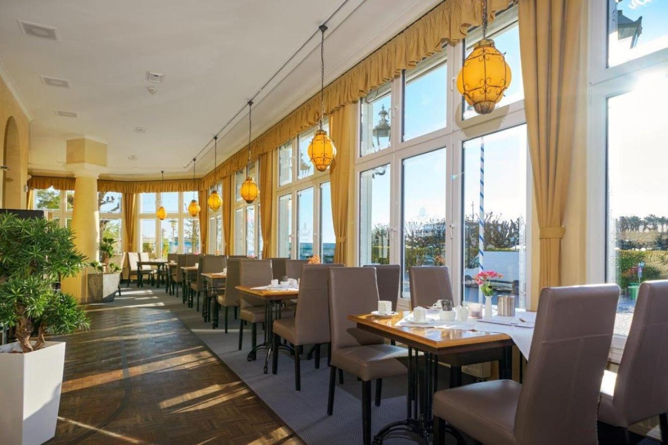 Strandhotel Luise Von Preussen Zinnowitz Eksteriør billede